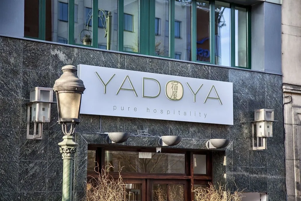 Yadoya Hotel Brussels 3*,