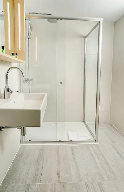 Yadoya Hotel Βρυξέλλες